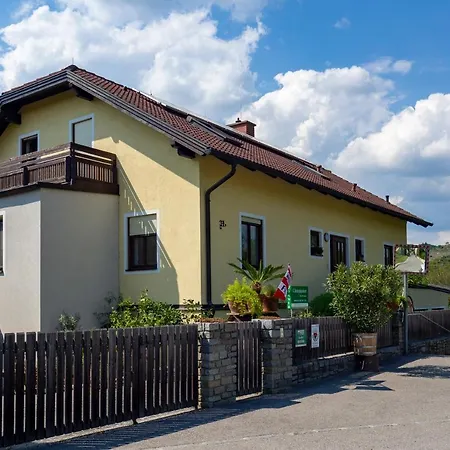 Gaestezimmer Ilse Brauneis Guest house *